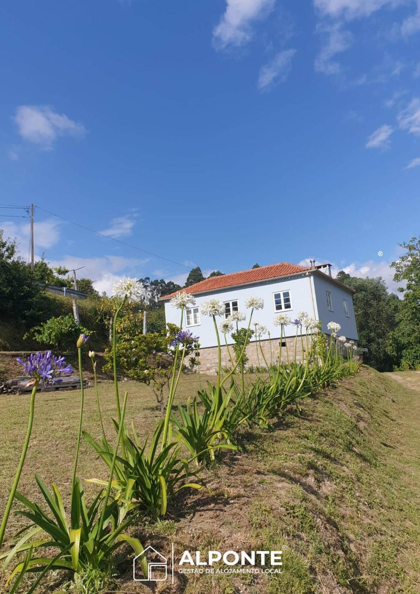 Quinta Da Costeira - Casa Azul Do Limoal By Alponte Villa Arcos de Valdevez Exteriör bild
